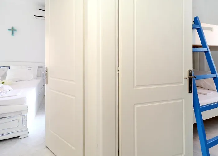 Blue Paradise 佩科霍里